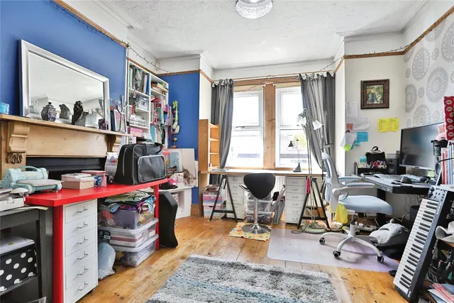 Wroxham Road, Branksome, BH12, photo 3