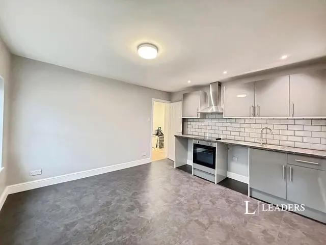 Christchurch Road, Bournemouth, BH1, photo 2