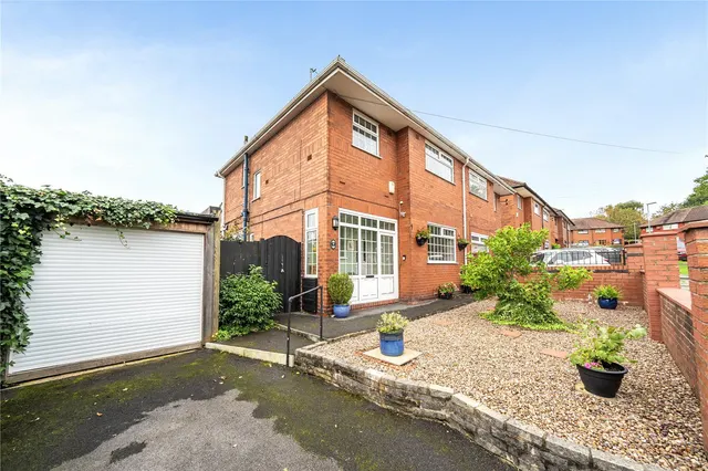 Kinder Way, Middleton, M24, photo 2