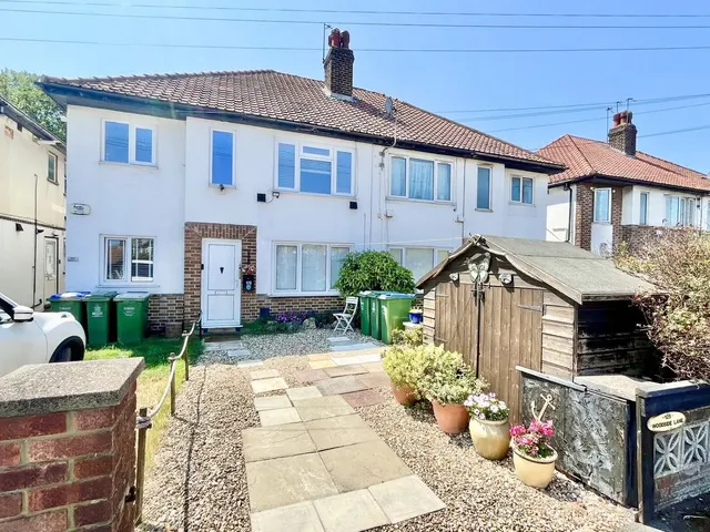 Woodside Lane, Bexley, DA5, photo 1