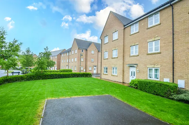 Hargate Way, Hampton Hargate, Peterborough, PE7, photo 1