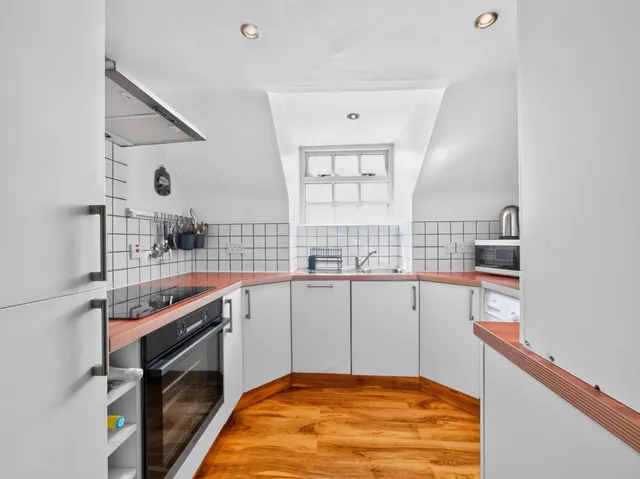 Holgate Road, York, YO24, photo 3