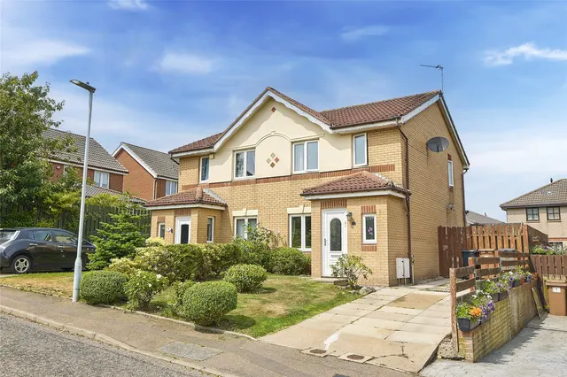 3 bedroom house, Charleston Avenue, Cove, AB12