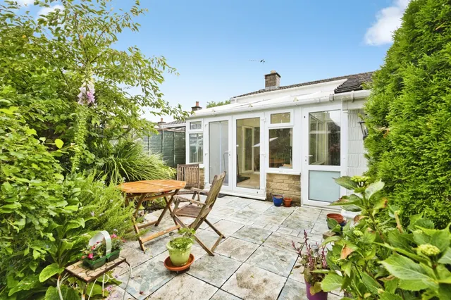 Wesley Close, Wanstrow, BA4, photo 3