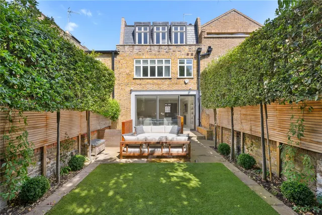 Dovehouse Street, London, SW3, photo 1