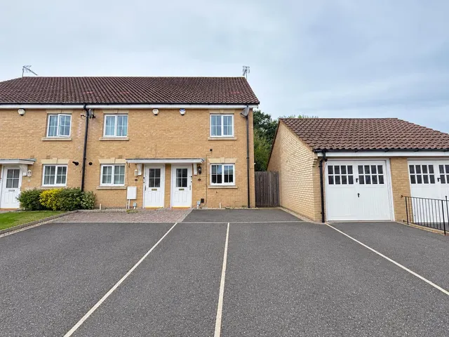 Fallowfields, Lowestoft, NR32, photo 1