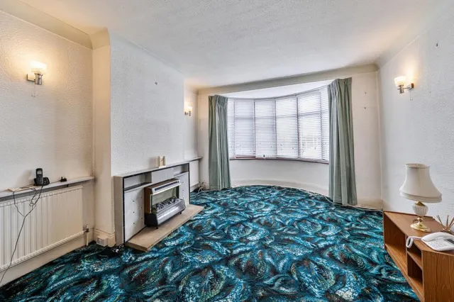 Tithe Close, London, NW7, photo 2
