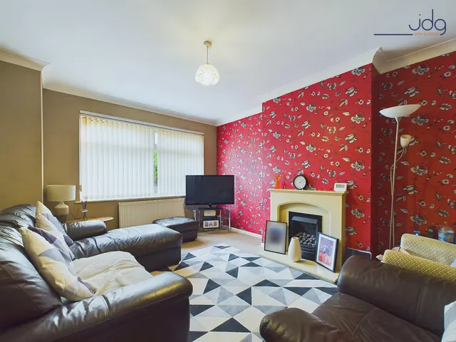 Glen View Crescent, Heysham, LA3, photo 3