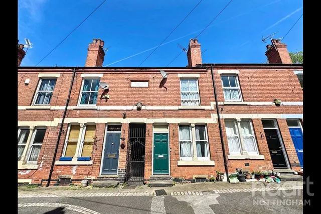 Perlethorpe Avenue, Sneinton, NG2, photo 1