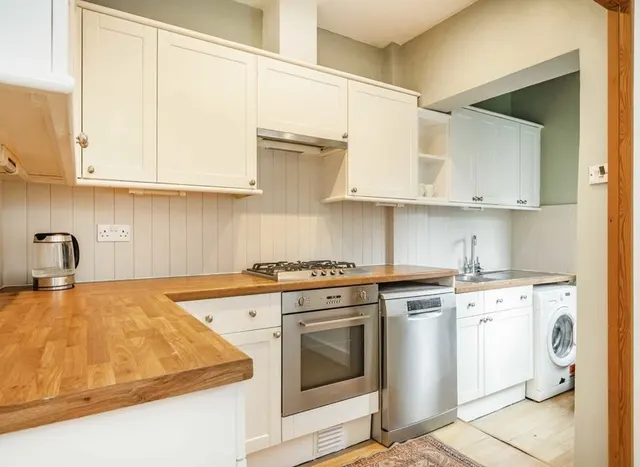 Manor Grove, Richmond, TW9, photo 3