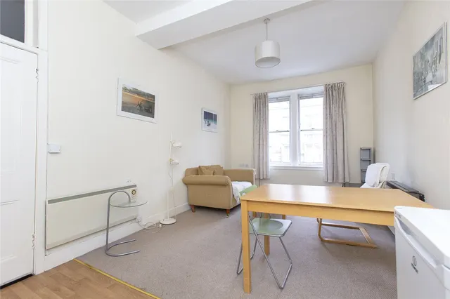 Caledonian Place, Edinburgh, EH11, photo 3