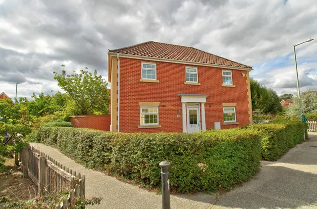 Mayhew Road, Woodbridge, IP12, photo 1