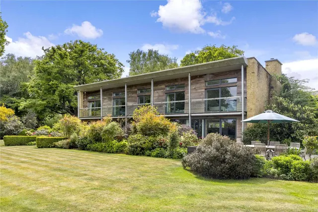 Woodhouse Lane, Holmbury St. Mary, Dorking, Surrey, RH5 6NN, photo 1