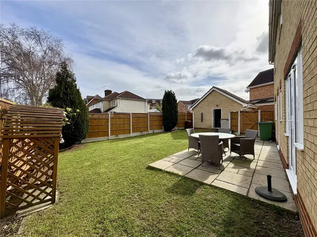 Photo 3 — Edmund Road, Chafford Hundred, Grays, Essex, RM16