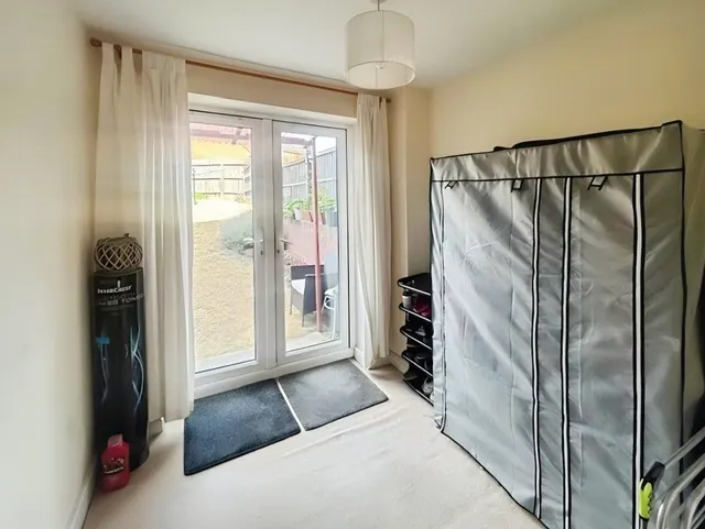 Pavior Road, Bestwood, NG5, photo 3