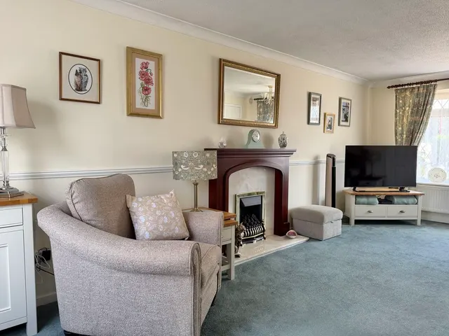 Oak Drive, Erdington, B23, photo 3