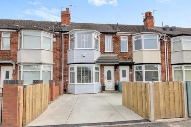 National Avenue, Hull, photo 1