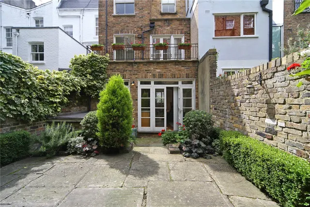 Courtnell Street, London, W2, photo 1
