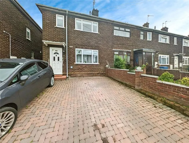 Chalk Road, Queenborough, Kent, ME11, photo 1