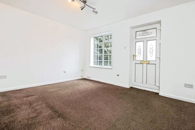 Far Highfield, Sutton Coldfield, B76, photo 1