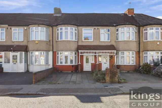 Carterhatch Road, Enfield, photo 1