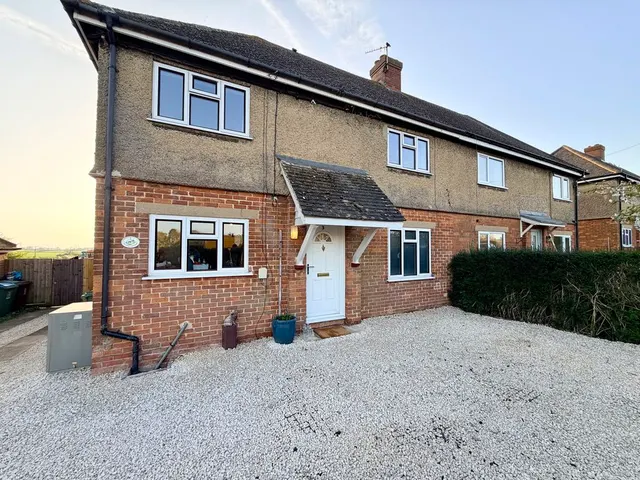 Stratford Road Nash, Milton Keynes MK17 0EX, photo 1