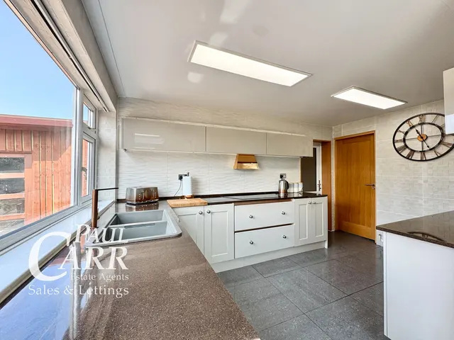 Brunel Close, Tamworth, B79, photo 3