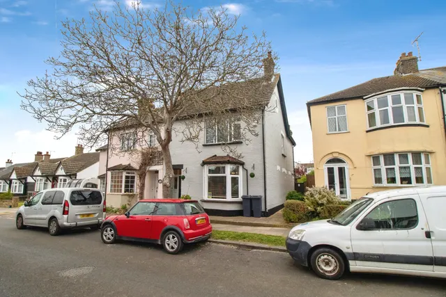Recreation Avenue, Leigh-On-Sea, SS9, photo 1