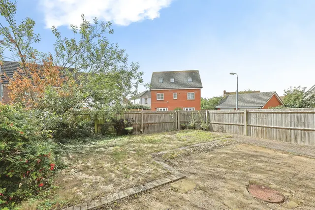 Bishy Barnebee Way, Norwich, NR5, photo 2