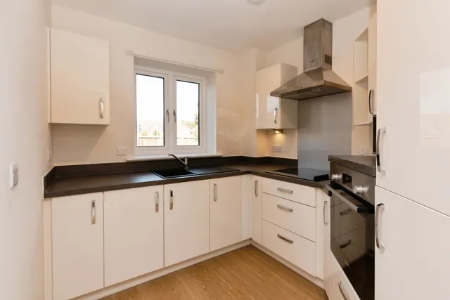 Shortwood Copse Lane, Basingstoke, RG23, photo 3