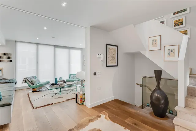 Meadowbank, Ainger Road, Primrose Hill, London, NW3 3AY, photo 1