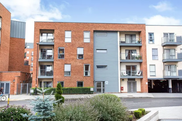 John Thornycroft Road, Southampton, SO19, photo 1