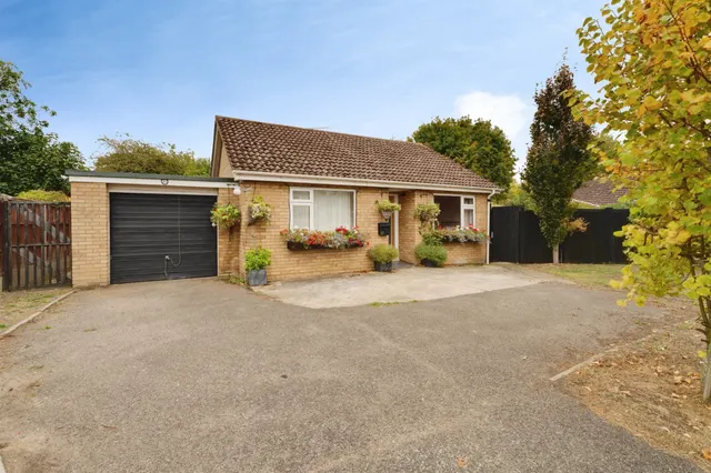 Mitre Close, Woolpit, IP30, photo 1