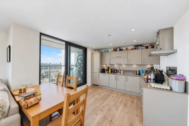 Rotherhithe New Road, Bermondsey, SE16, photo 3
