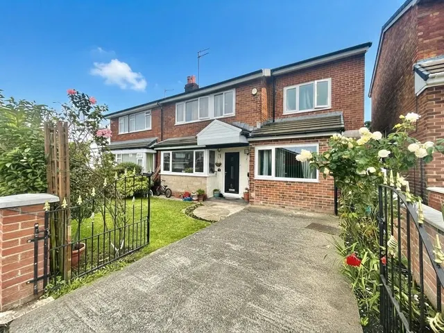 Oban Crescent, Preston, PR1, photo 1