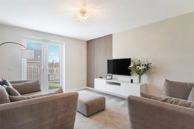 Piper Drive, Glenboig, ML5, photo 2