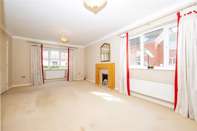 Photo 2 — Wheatcroft Close Brockhill, Redditch, Worcestershire, B97 6UL