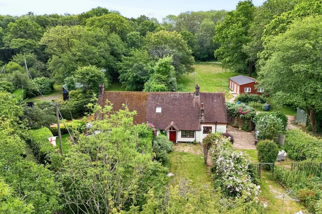 Rusper Road, Newdigate, Dorking, photo 1