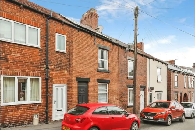 Photo 2 — Godley Street, Barnsley