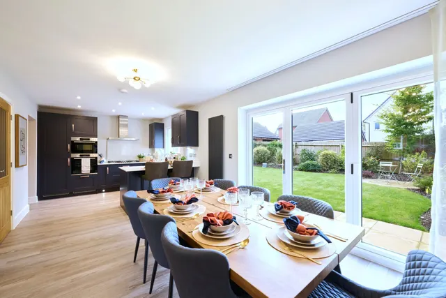 Levinson Street, Blythe Bridge, ST11, photo 3