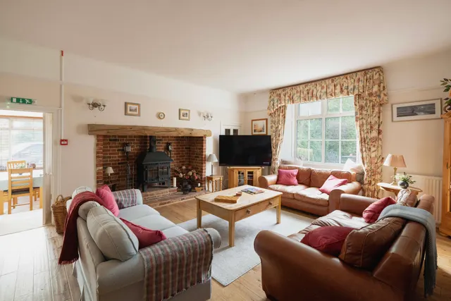 Fakenham Road, Hillington, PE31, photo 3