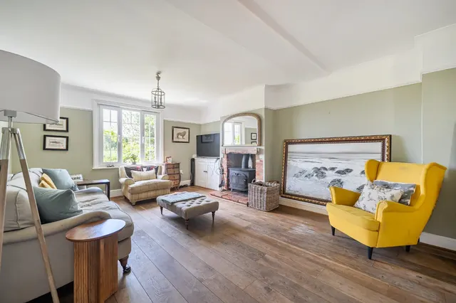 Priors Heath, Goudhurst, TN17, photo 3