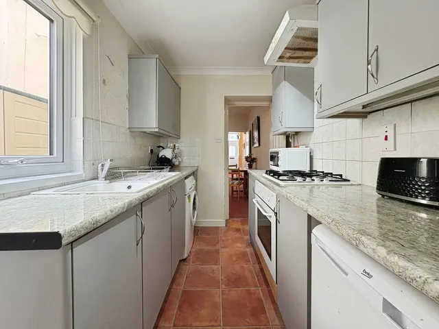 Photo 3 — Kingsway Avenue, St. George, Bristol
