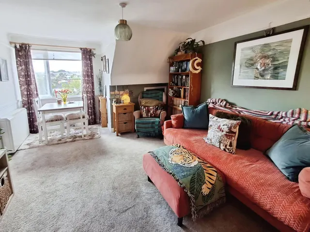 Bradham Court, Exmouth, EX8, photo 2