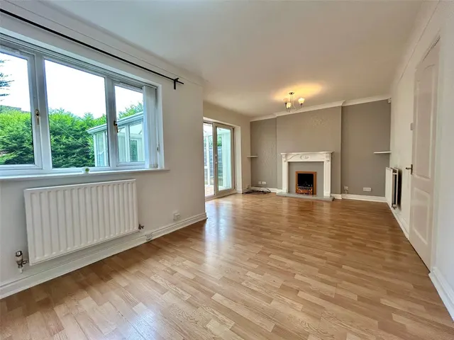 Fourfields, Bamber Bridge, Preston, Lancashire, PR5, photo 1