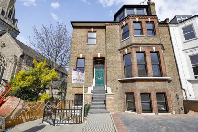 Hillmarton Road, London, photo 1