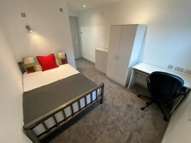 Middle Street, Beeston, NG9, photo 3
