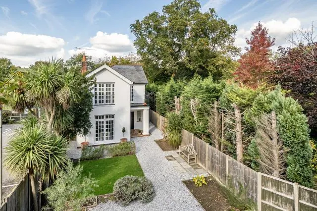 Kennel Lane, Windlesham, GU20, photo 1