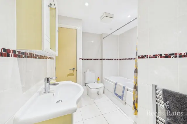 Great Clowes Street, Salford, M7, photo 3
