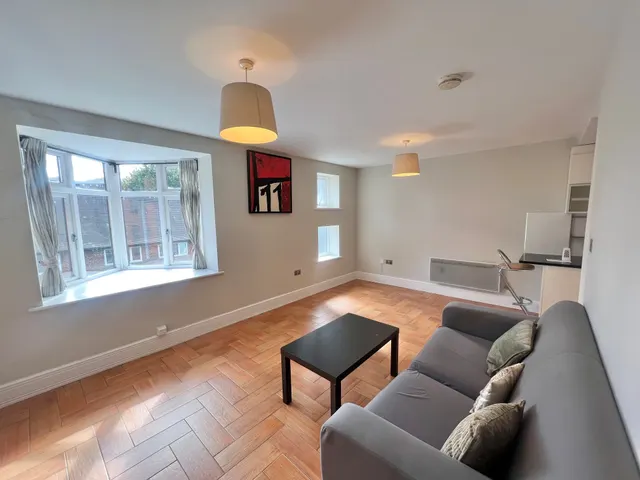 Grosvenor Street West, B16, photo 2